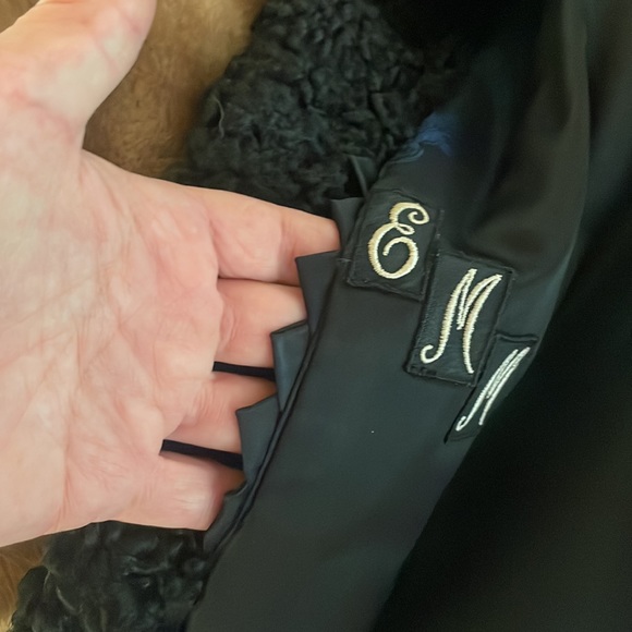 Mitchell Fur Company Persian Lamb coat - Picture 7 of 7